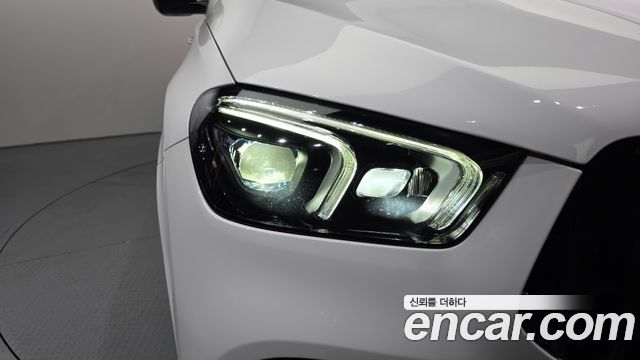 Mercedes-Benz GLE-Class 2021 — photo 8