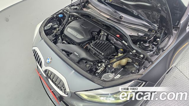 BMW 1-Series 2020 — photo 6