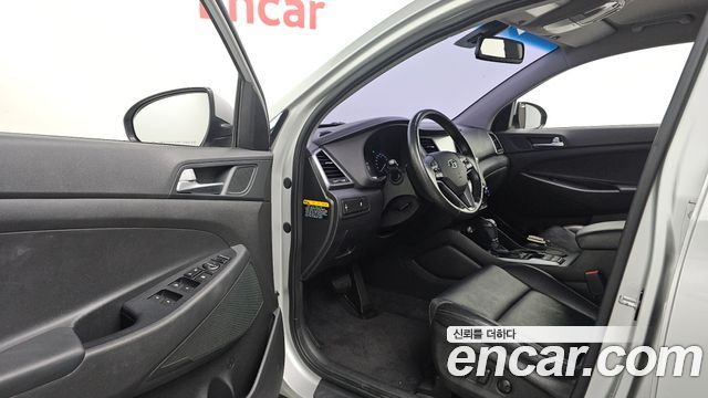 Hyundai Tucson 2016 — photo 13