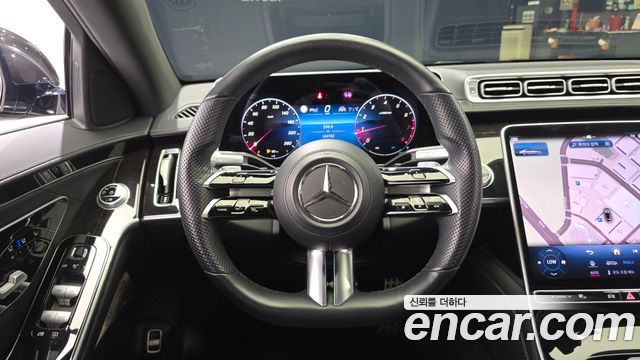 Mercedes-Benz S-Class 2021 — photo 18