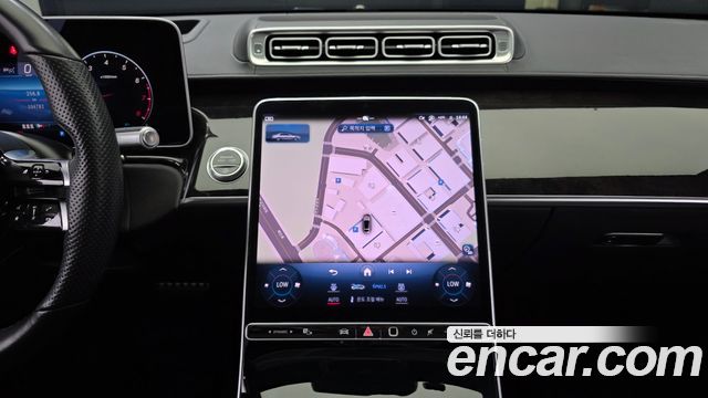 Mercedes-Benz S-Class 2021 — photo 33
