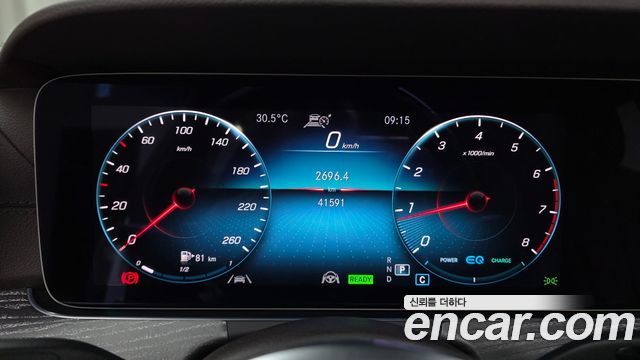Mercedes-Benz CLS-Class 2021 — photo 11