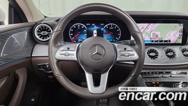 Mercedes-Benz CLS-Class 2021 — photo 29