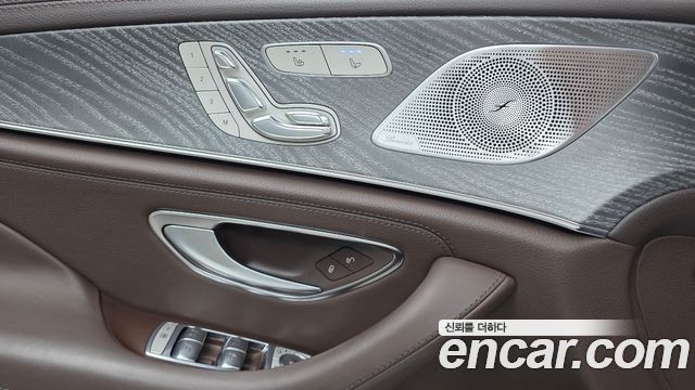 Mercedes-Benz CLS-Class 2021 — photo 30