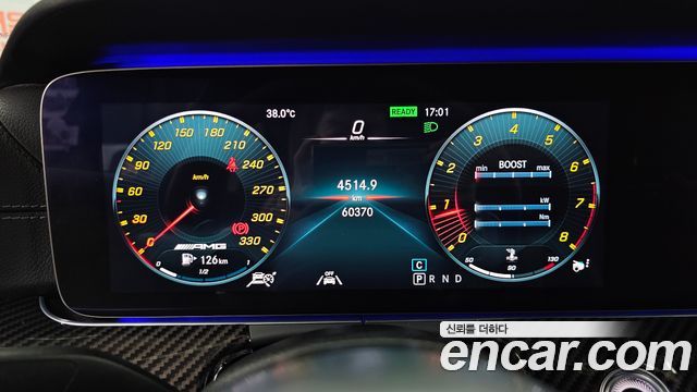 Mercedes-Benz AMG GT 2020 — photo 11