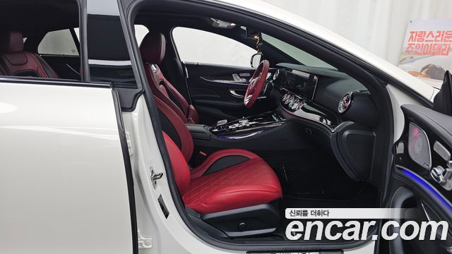 Mercedes-Benz AMG GT 2020 — photo 17