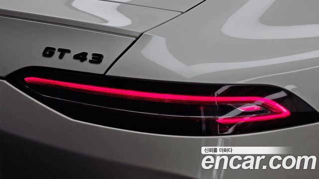 Mercedes-Benz AMG GT 2020 — photo 9