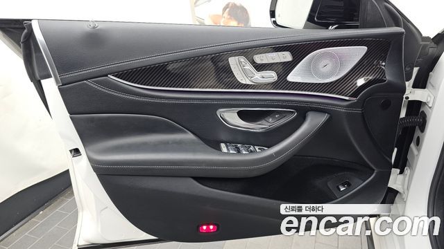 Mercedes-Benz AMG GT 2020 — photo 14