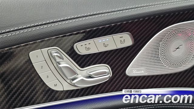 Mercedes-Benz AMG GT 2020 — photo 28