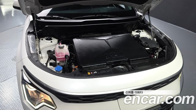 Kia Niro 2023 — photo 6