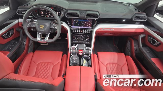 Lamborghini Urus 2024 — photo 10