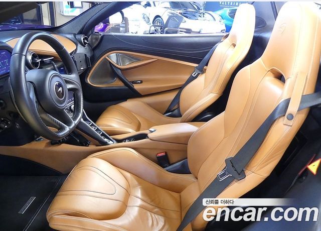 Mclaren 720S 2020 — photo 8