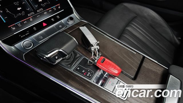 Audi A6 2020 — photo 12