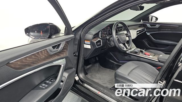 Audi A6 2020 — photo 13