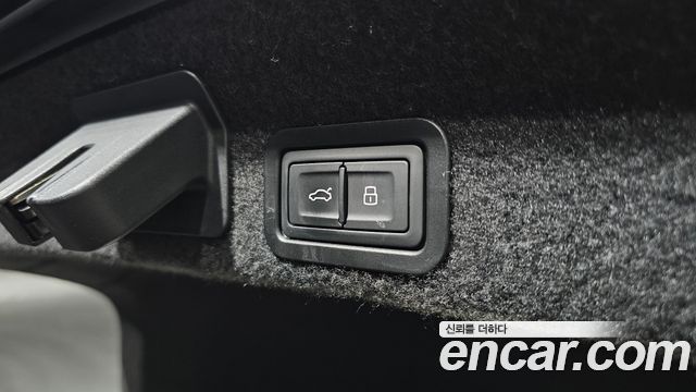 Audi A6 2020 — photo 25