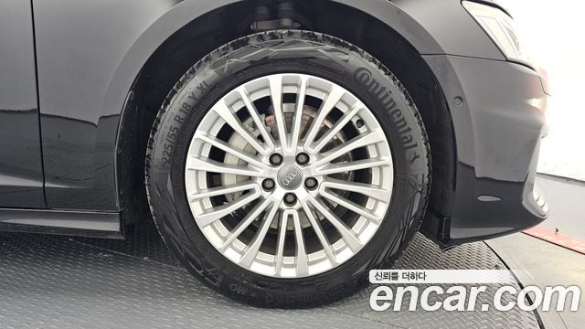 Audi A6 2020 — photo 7