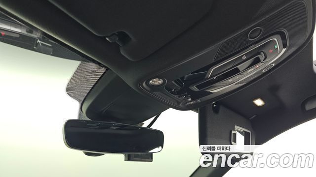 Audi A6 2020 — photo 27