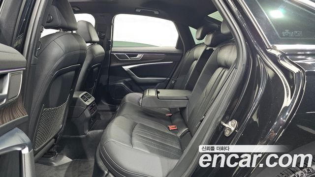 Audi A6 2020 — photo 30