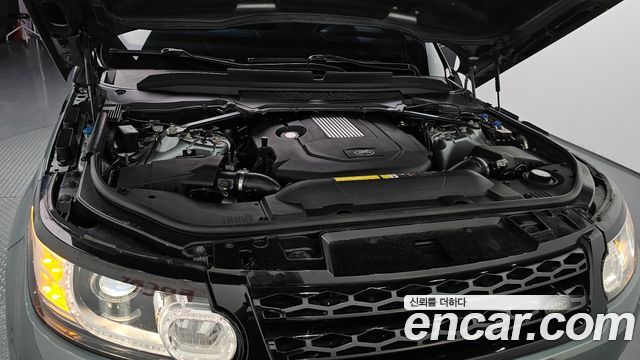 Land Rover Range Rover Sport 2016 — photo 6