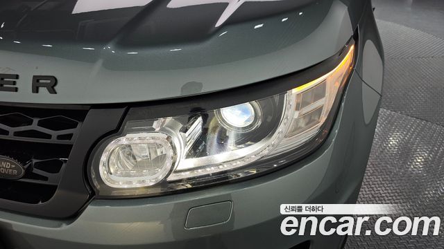 Land Rover Range Rover Sport 2016 — photo 8