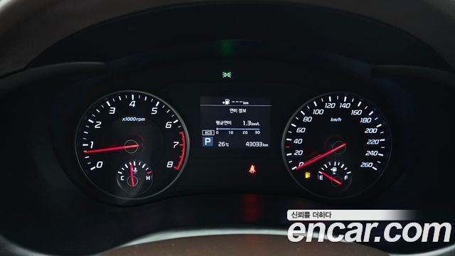 Kia Stinger 2018 — photo 11