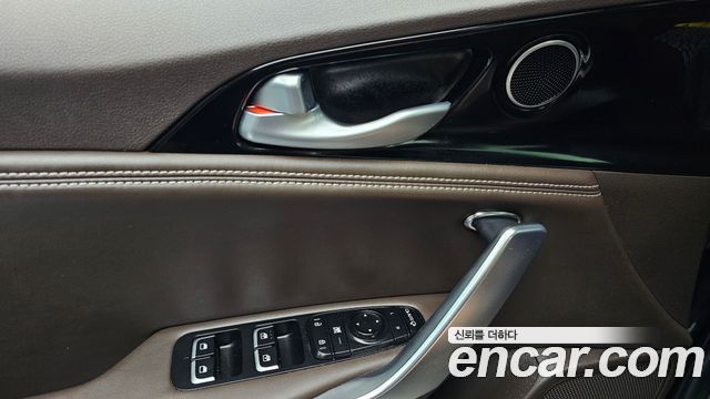 Kia Stinger 2018 — photo 27