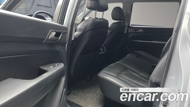 KG Mobility Rexton 2018 — photo 18