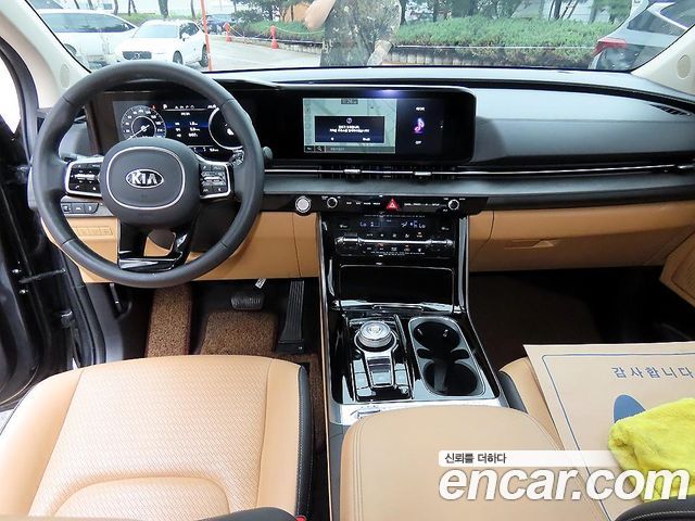 Kia Canival 2021 — photo 7