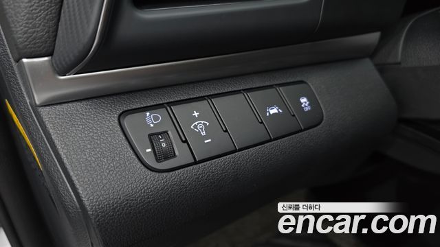 Hyundai AVANTE 2019 — photo 20
