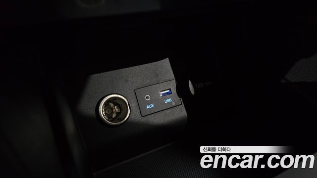 Hyundai AVANTE 2019 — photo 23