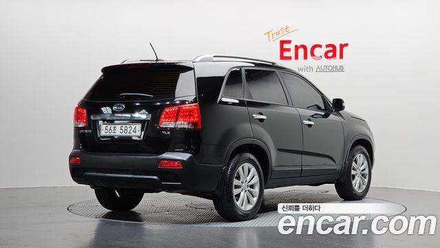 Kia Sorento 2010 — photo 2