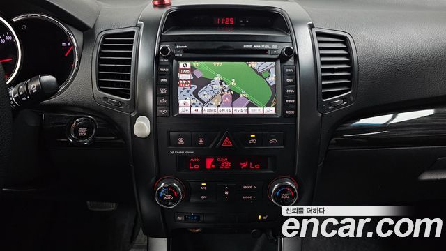 Kia Sorento 2010 — photo 15