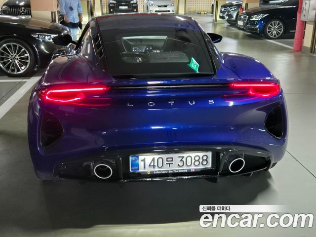 Lotus Emira 2025 — photo 5