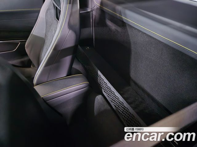 Lotus Emira 2025 — photo 13