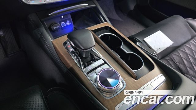 Kia K9 2022 — photo 9
