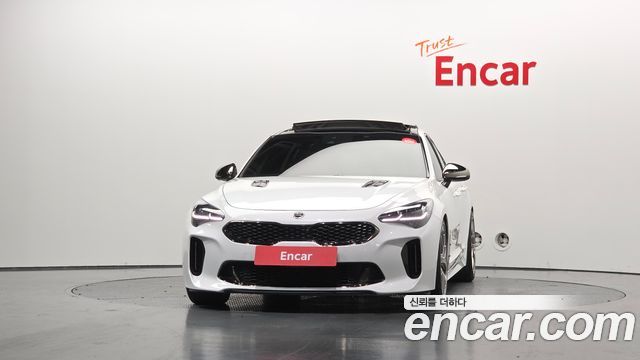 Kia Stinger 2018 — photo 3
