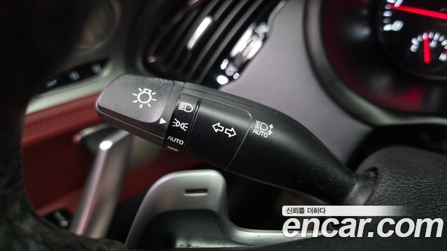 Kia Stinger 2018 — photo 32