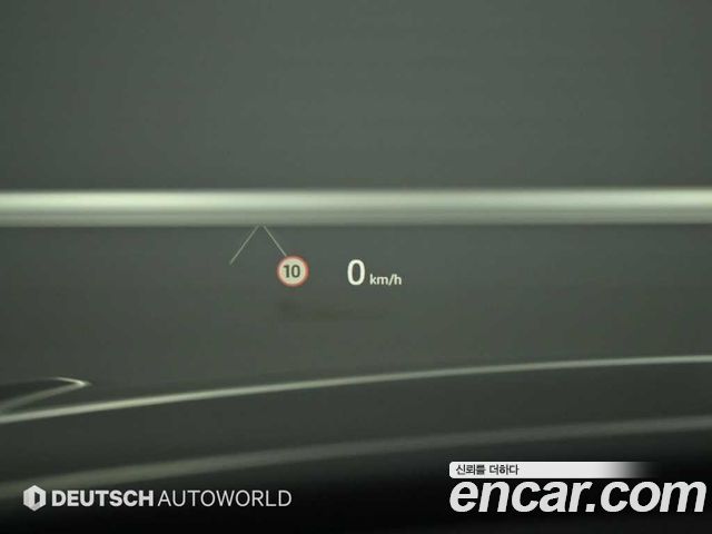 Land Rover Range Rover Velar 2025 — photo 17