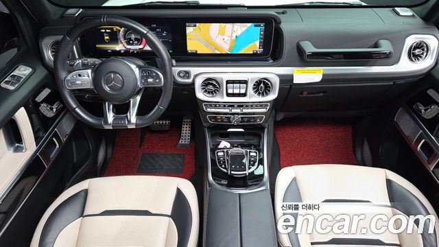 Mercedes-Benz G-Class 2021 — photo 10