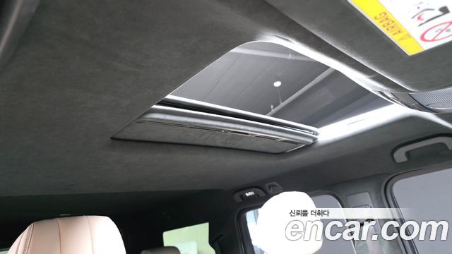 Mercedes-Benz G-Class 2021 — photo 23