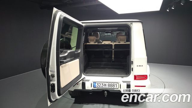 Mercedes-Benz G-Class 2021 — photo 26