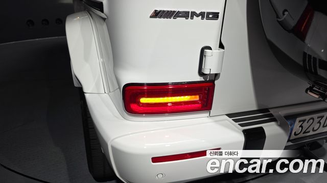 Mercedes-Benz G-Class 2021 — photo 9