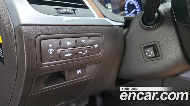 Genesis G80 2018 — photo 21