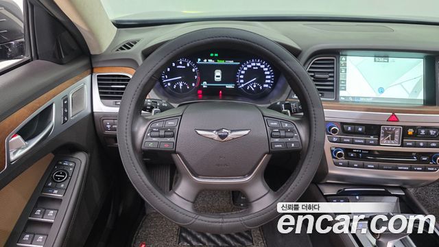 Genesis G80 2018 — photo 23