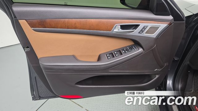 Genesis G80 2018 — photo 14