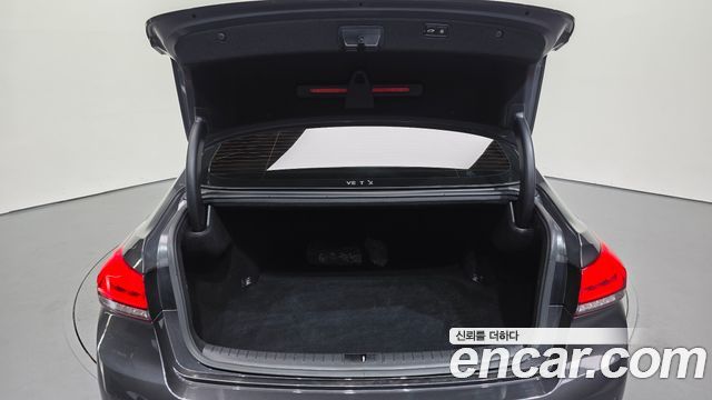 Genesis G80 2018 — photo 34