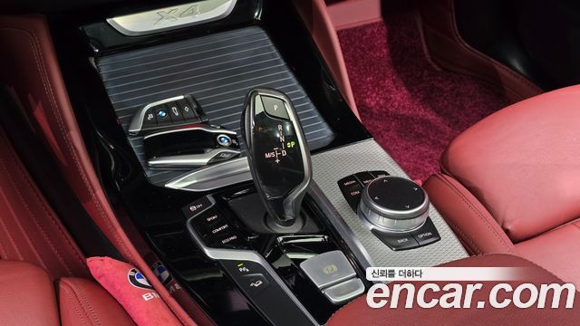 BMW X4 2019 — photo 9