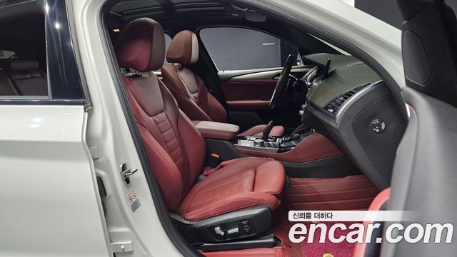 BMW X4 2019 — photo 11