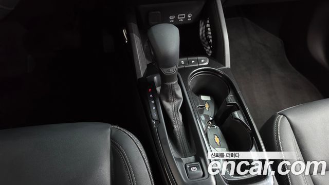 Chevrolet Korea Trailblazer 2022 — photo 12