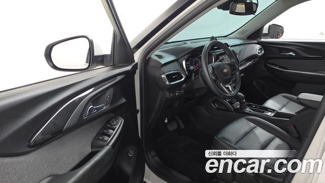 Chevrolet Korea Trailblazer 2022 — photo 13
